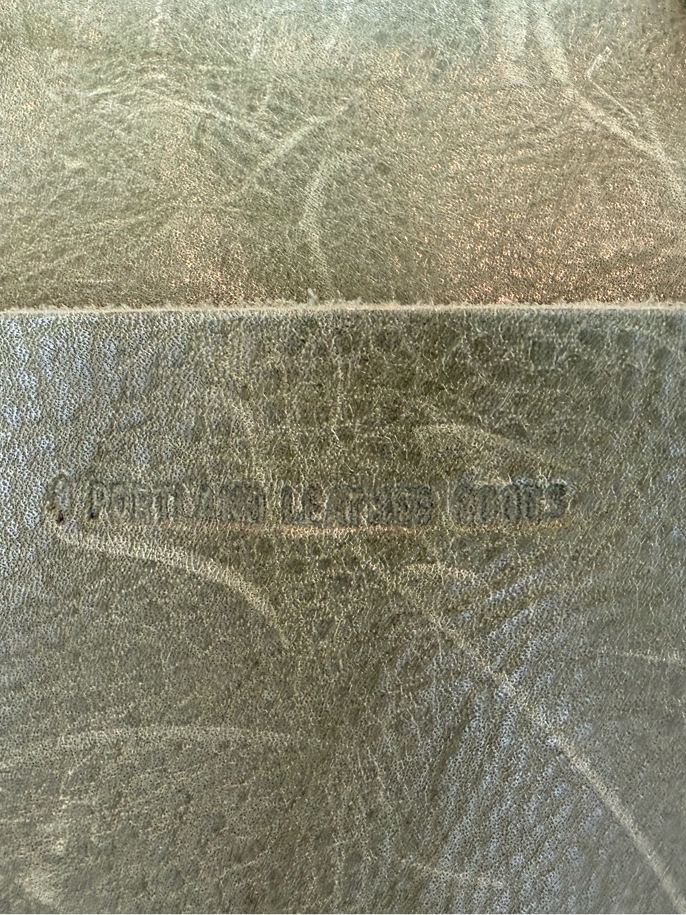 NEW Portland Leather Pebbled Leather Zip Medium “Almost Perfect” Crossbody/Tote - Picture 14 of 14